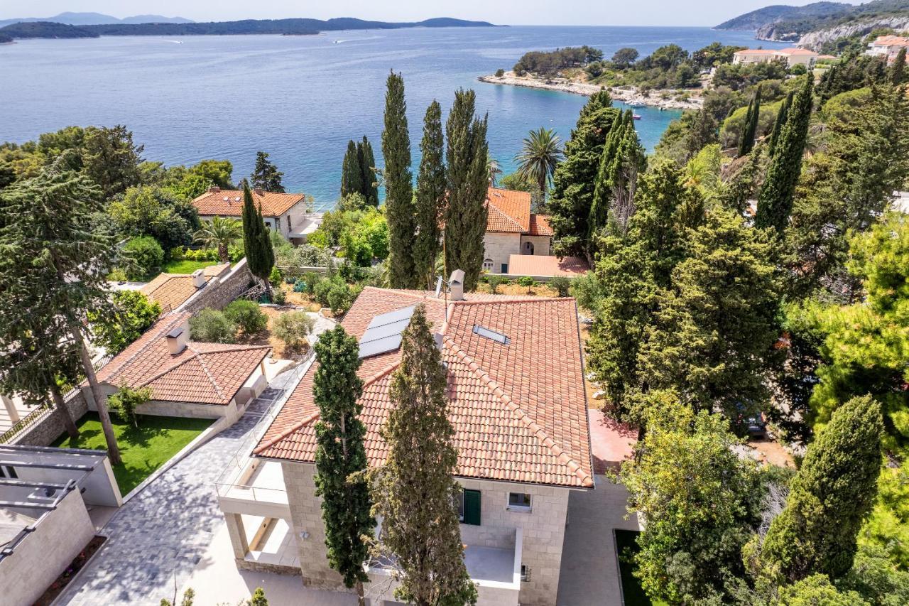 Bozic Hvar Villa *