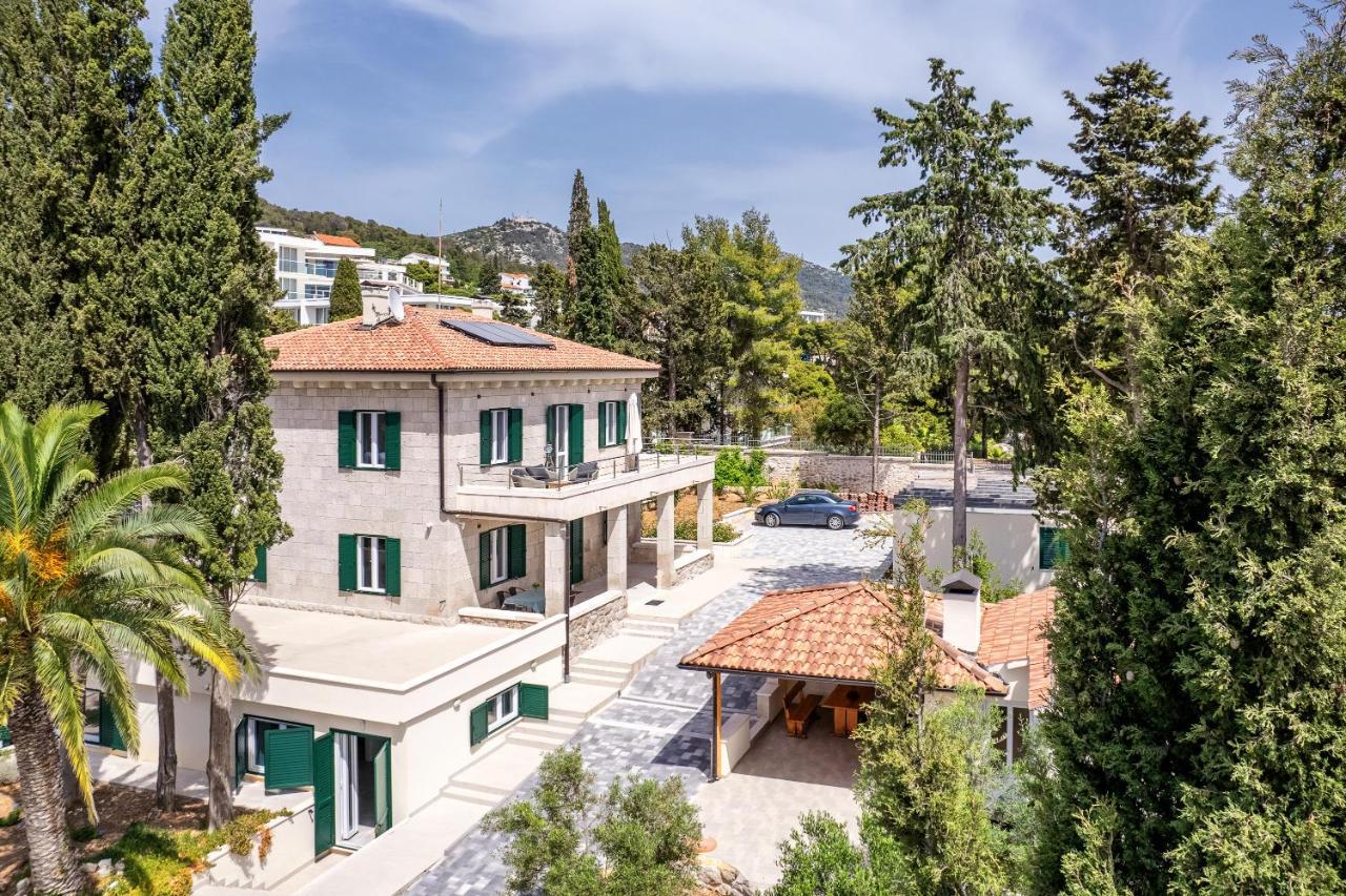 Bozic Hvar Villa